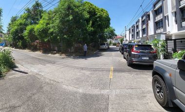 For Rent Modern Townhouse in Northwest BF Paranaque, 4BR, 4T&B, 2Car Garage
