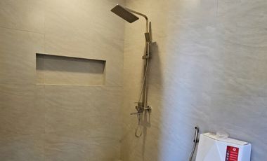 MODERN DUPLEX HOUSE FOR SALE IN BF RESORT VILLAGE, LAS PINAS CITY