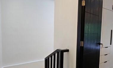 MODERN DUPLEX HOUSE FOR SALE IN BF RESORT VILLAGE, LAS PINAS CITY