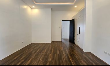 MODERN DUPLEX HOUSE FOR SALE IN BF RESORT VILLAGE, LAS PINAS CITY