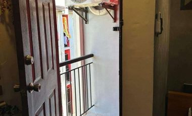 CampVille 1bedroom condo unit for sale clean title in Muntinlupa City