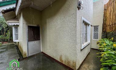 House for sale with big lawn