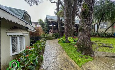 House for sale with big lawn