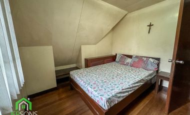 House for sale with big lawn