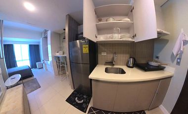 For Rent Big Studio with Internet | 29sqm - 38 Park Ave | Cebu IT Park | Infinity Pool | Mall