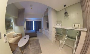 For Rent Big Studio with Internet | 29sqm - 38 Park Ave | Cebu IT Park | Infinity Pool | Mall