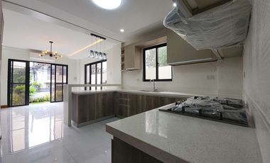 3 Storey House and Lot for sale in Vista Real Village Commonwealth Quezon City
