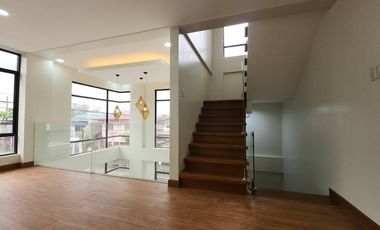 3 Storey House and Lot for sale in Vista Real Village Commonwealth Quezon City