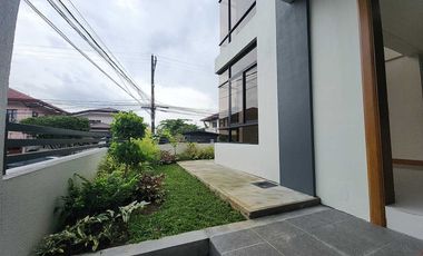 3 Storey House and Lot for sale in Vista Real Village Commonwealth Quezon City