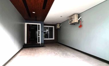 2 Storey Elegant Townhouse for sale in Fairview near Commonwealth Quezon City