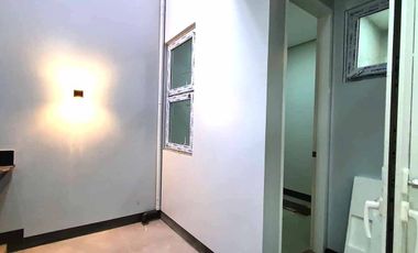 2 Storey Elegant Townhouse for sale in Fairview near Commonwealth Quezon City
