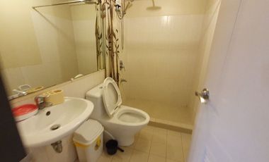 DMCI 3-Bedroom with Parking Condo for Rent in Acacia Estates Taguig