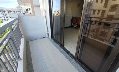 DMCI 3-Bedroom with Parking Condo for Rent in Acacia Estates Taguig