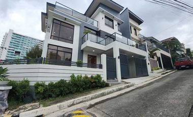 3 Storey House and Lot for sale in Vista Real Commonwealth Avenue Quezon City