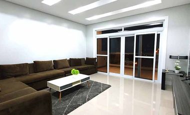 Elegant Semi Furnished Townhouse for sale in Teachers Village Diliman Quezon City Ateneo UP Cubao