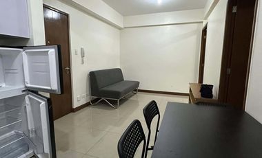 RFO 2BR FOR LEASE / RENT at Palm Beach West Diosdado Macapagal Blvd Pasay