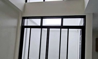 3-Storey 5-Bedroom House & Lot in Taytay