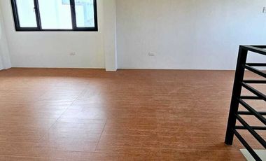 3-Storey 5-Bedroom House & Lot in Taytay