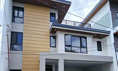 3-Storey 5-Bedroom House & Lot in Taytay