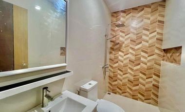 SPACIOUS MODERN 2 STOREY TOWNHOUSE FOR SALE IN LAS PIÑAS