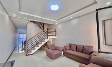 SPACIOUS MODERN 2 STOREY TOWNHOUSE FOR SALE IN LAS PIÑAS