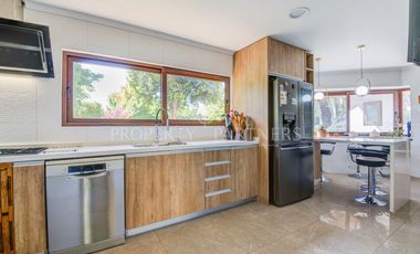 Casa con gimnasio en parcela dentro de prestigioso condominio ubicado en sector Lonquen Norte