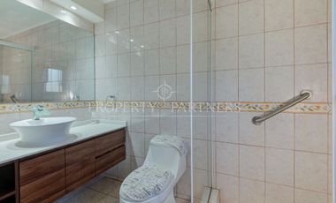 Casa con gimnasio en parcela dentro de prestigioso condominio ubicado en sector Lonquen Norte