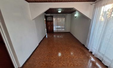 Casa en venta en LA GRANJA