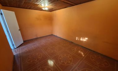 Casa en venta en LA GRANJA