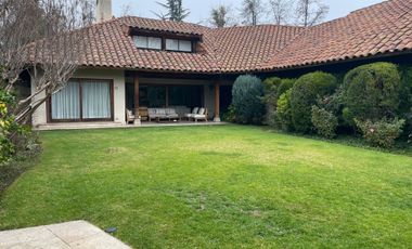 Casa en arriendo en VITACURA