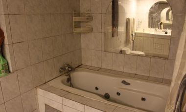 Casa en venta en LA GRANJA