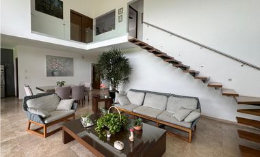 RESIDENCIA EN VENTA EN PARASO COUNTRY CLUB, MORELOS