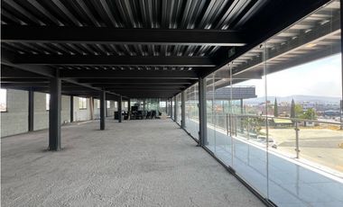 Renta de Locales Comerciales en Plaza Encuentro Tulipanes