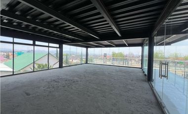 Renta de Locales Comerciales en Plaza Encuentro Tulipanes