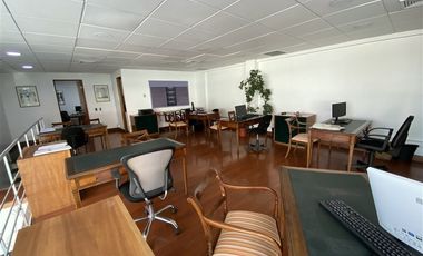 Oficina en Arriendo en Estoril 50