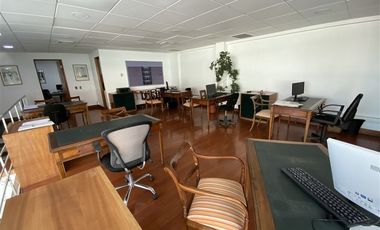 Oficina en Arriendo en Estoril 50