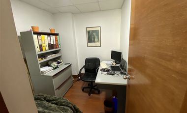 Oficina en Arriendo en Estoril 50