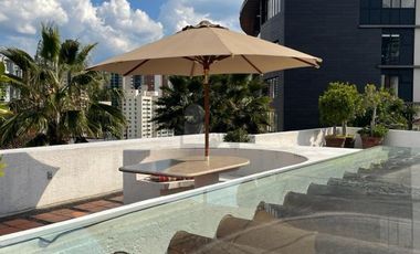Casa en venta en cerrada, en Hacienda de las Palmas estilo Barragán, Huixquilucan Estado de México