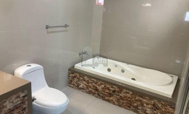 Casa en Venta en Fracc. Laguna Real, Veracruz