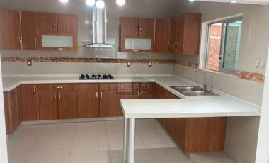 Casa en Venta en Fracc. Laguna Real, Veracruz