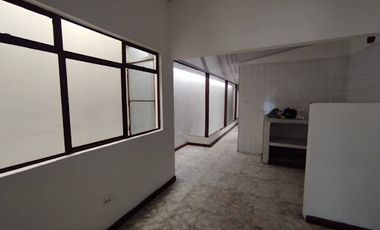 VENTA de SEGUNDO PISO PROPIEDAD HORIZONTAL