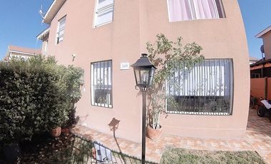 LO CAMPINO OPORTUNIDAD CASA 3 DORM, PISCINA Y TERRAZA