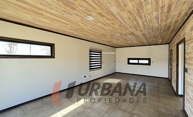 SITIO COMERCIAL CON CASAS NUEVAS Y MODULO VENTAS