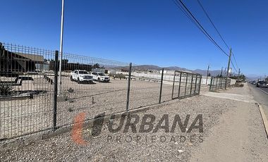 SITIO COMERCIAL CON CASAS NUEVAS Y MODULO VENTAS
