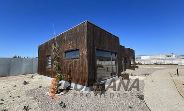 SITIO COMERCIAL CON CASAS NUEVAS Y MODULO VENTAS