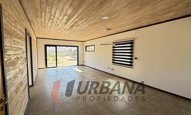 SITIO COMERCIAL CON CASAS NUEVAS Y MODULO VENTAS