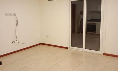 Departamento 2 ambientes en alquiler en Ituzaingó