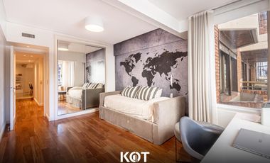 5 ambientes con dependencia y cochera doble. EN VENTA!