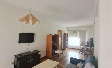 CASA EN VENTA EN CENTRO DE FERNADEZ ORO