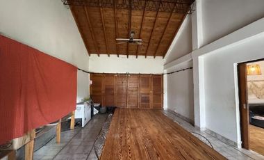 CASA EN VENTA EN CENTRO DE FERNADEZ ORO